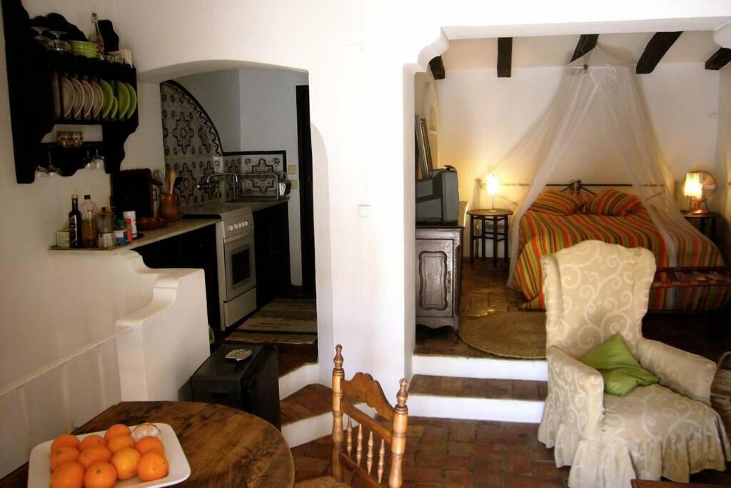 El Estudio - Beautiful Apartment In Historic Old Town Jimena De La Frontera Esterno foto